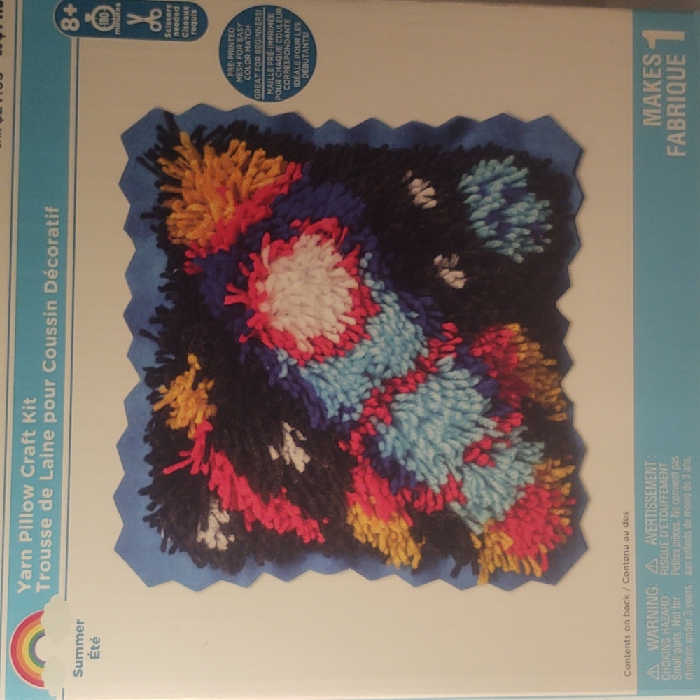DIY Creatology Yarn Pillow Craft Kit Rocketship